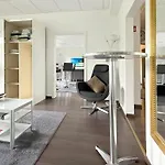 Private Munich Escape Cinema Lounge Sleeps 17
