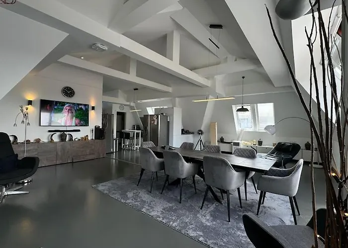 6 Zimmer Maisonette-Penthouse Pool Dachterrasse Luxus
