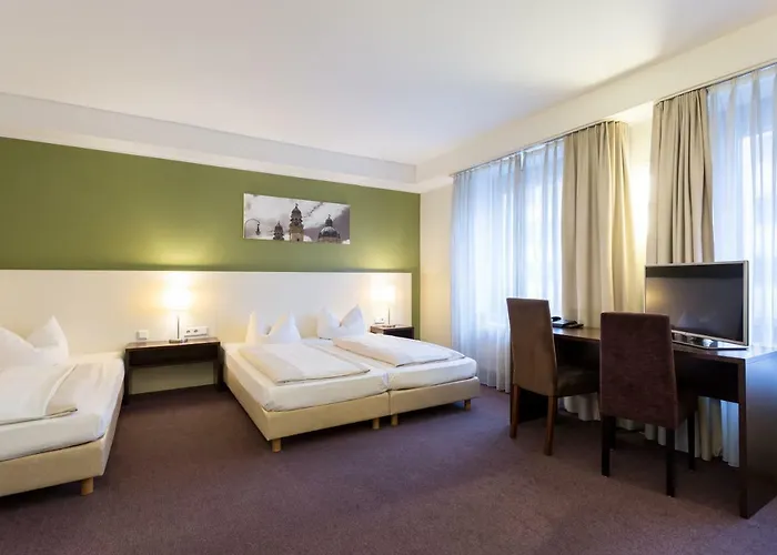 Hotel Dolomit