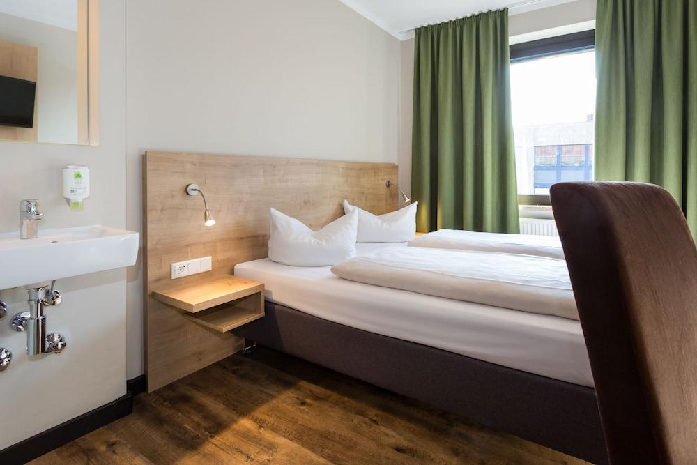 Dolomit Hotel