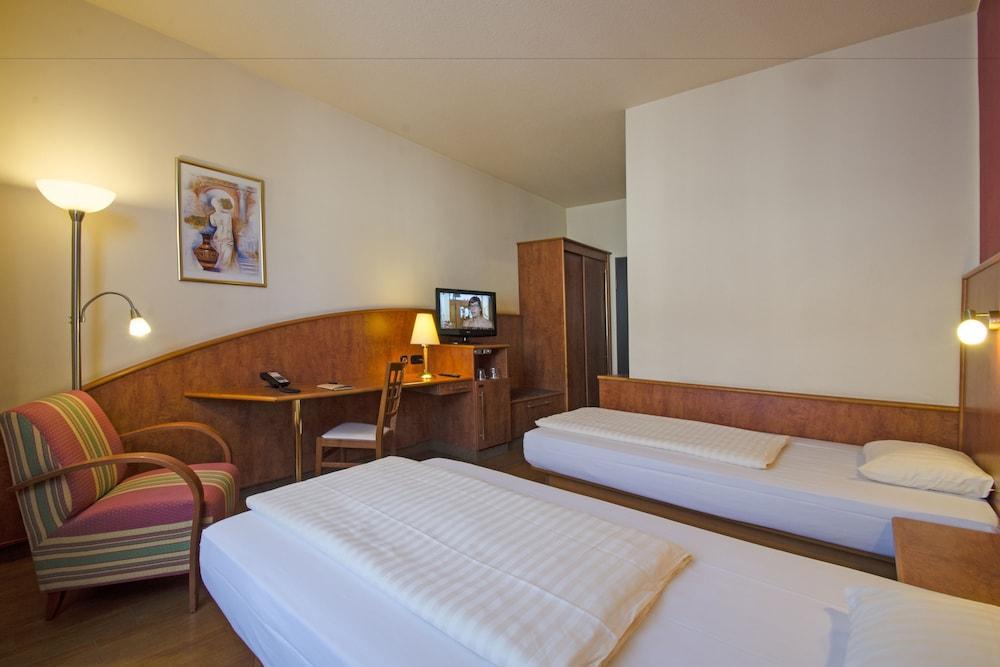 Star Nord, By Comfort Hotel Munich