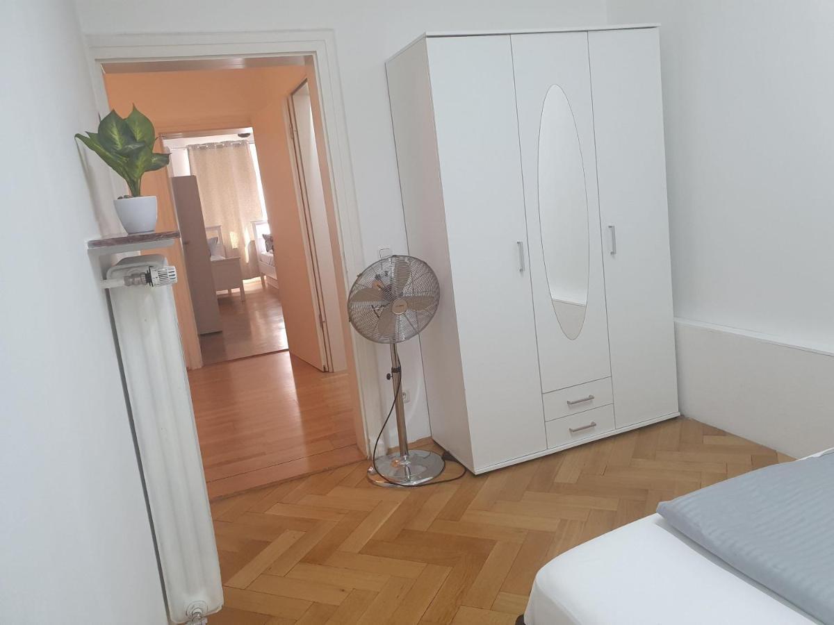 Apartment-Mit-2-Schlafzimmern Munich