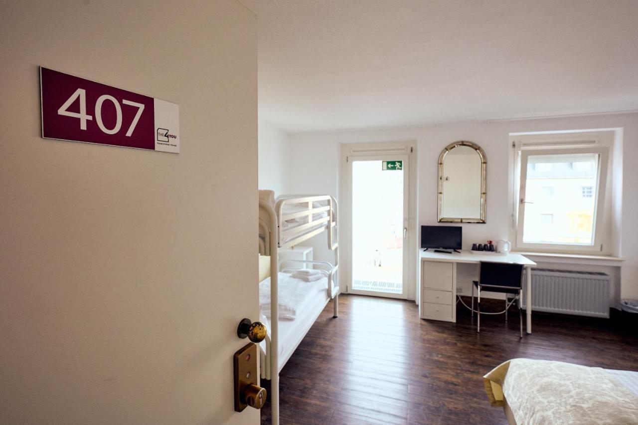 Hostel The 4you &