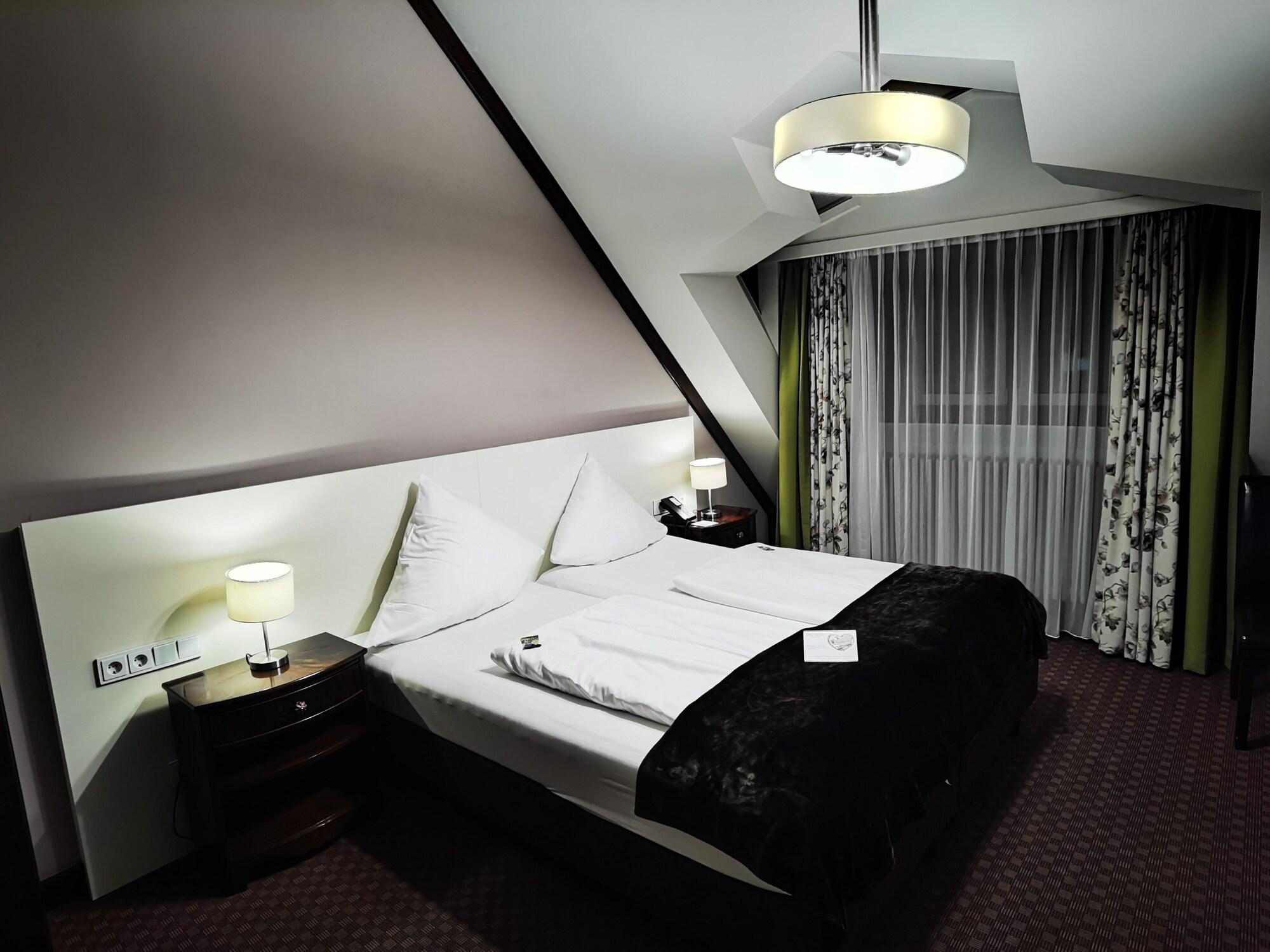 Hotel Exquisit