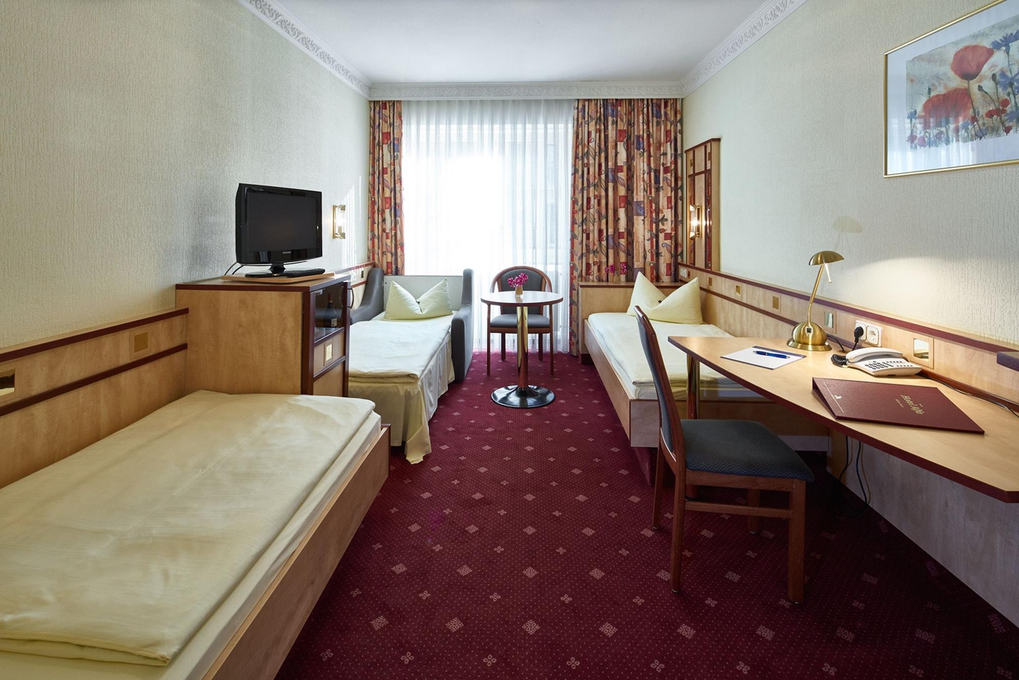 Hotel Alfa Zentrum 3*