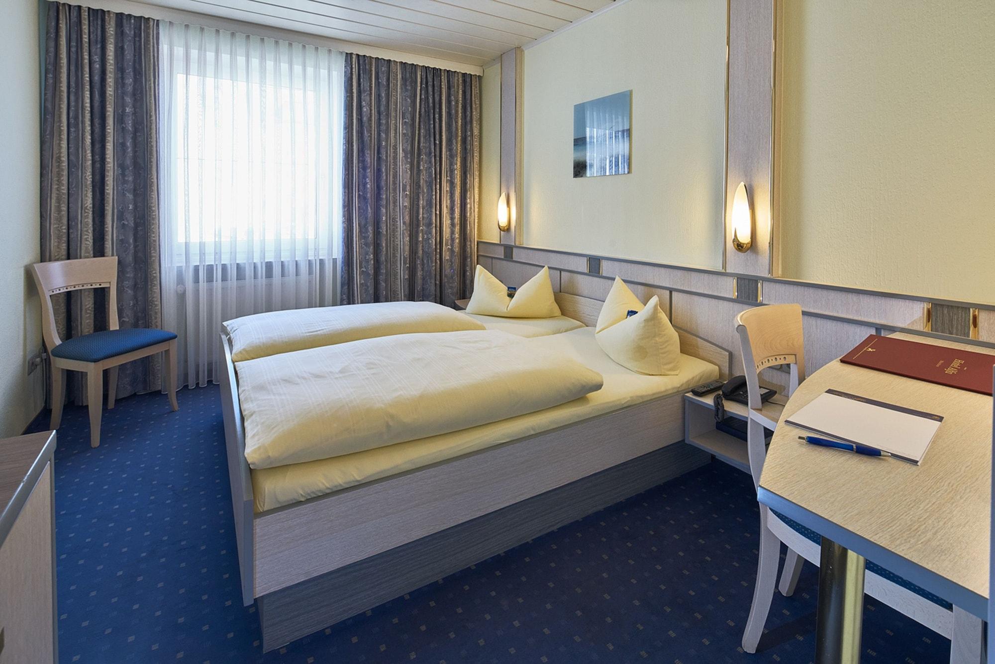 Hotel Alfa Zentrum 3*