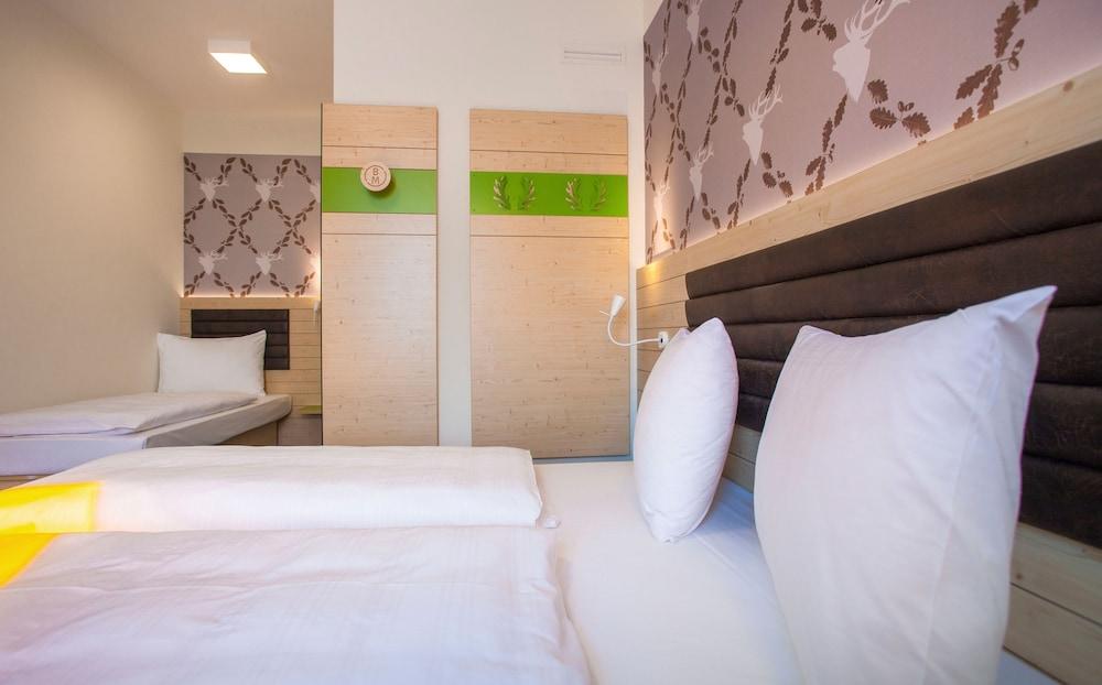 Hotel Coffee Fellows Muenchen-freiham