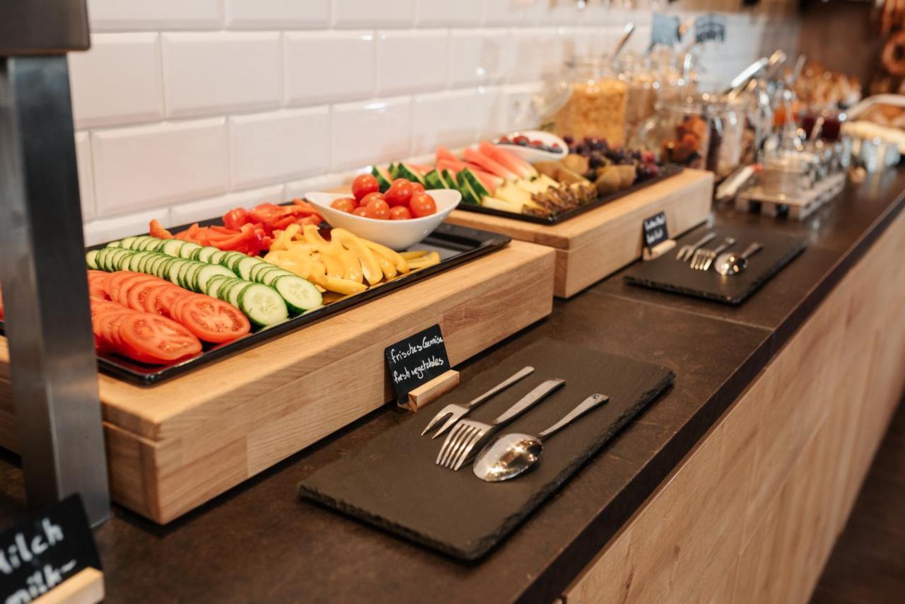 Hotel Coffee Fellows Muenchen-freiham 3*
