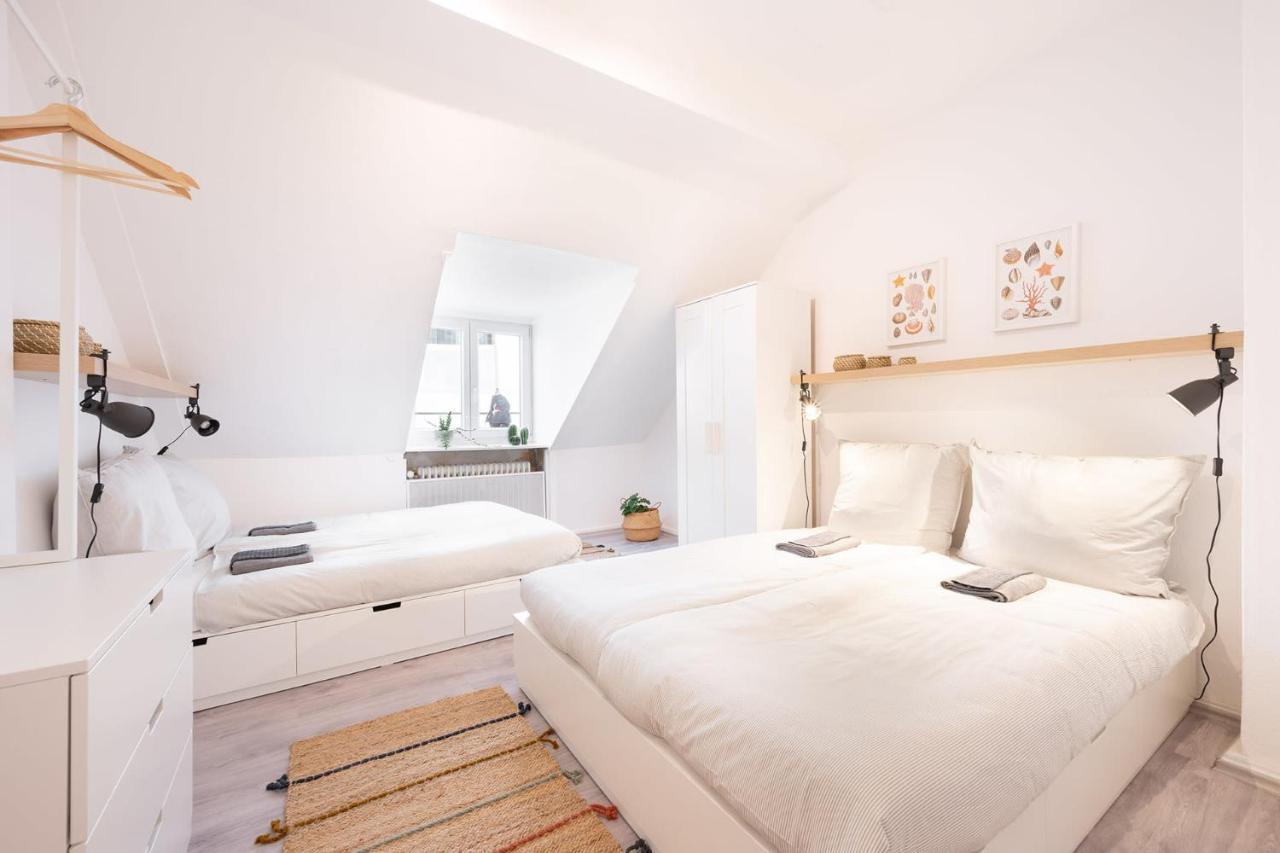 2 Bedroom Floor Direct On Marienplatz Apartment Munich