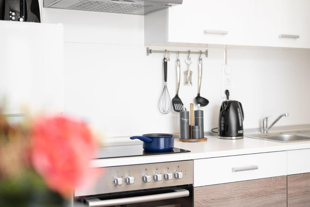 Wiesen Living - For Up To Twelve People Apartment *
