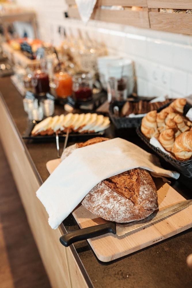 Coffee Fellows Muenchen-freiham 3* Munich