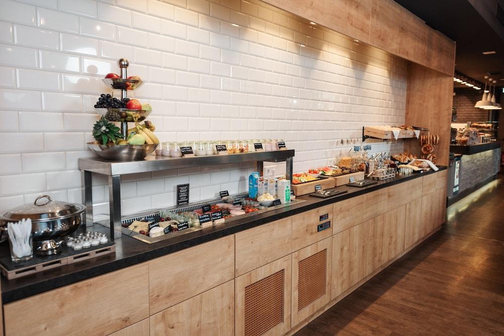 Hotel Coffee Fellows Muenchen-freiham 3*