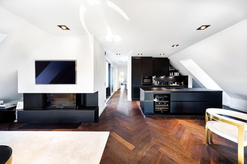 Highlight Penthouse Mit Rund 160 M2 *