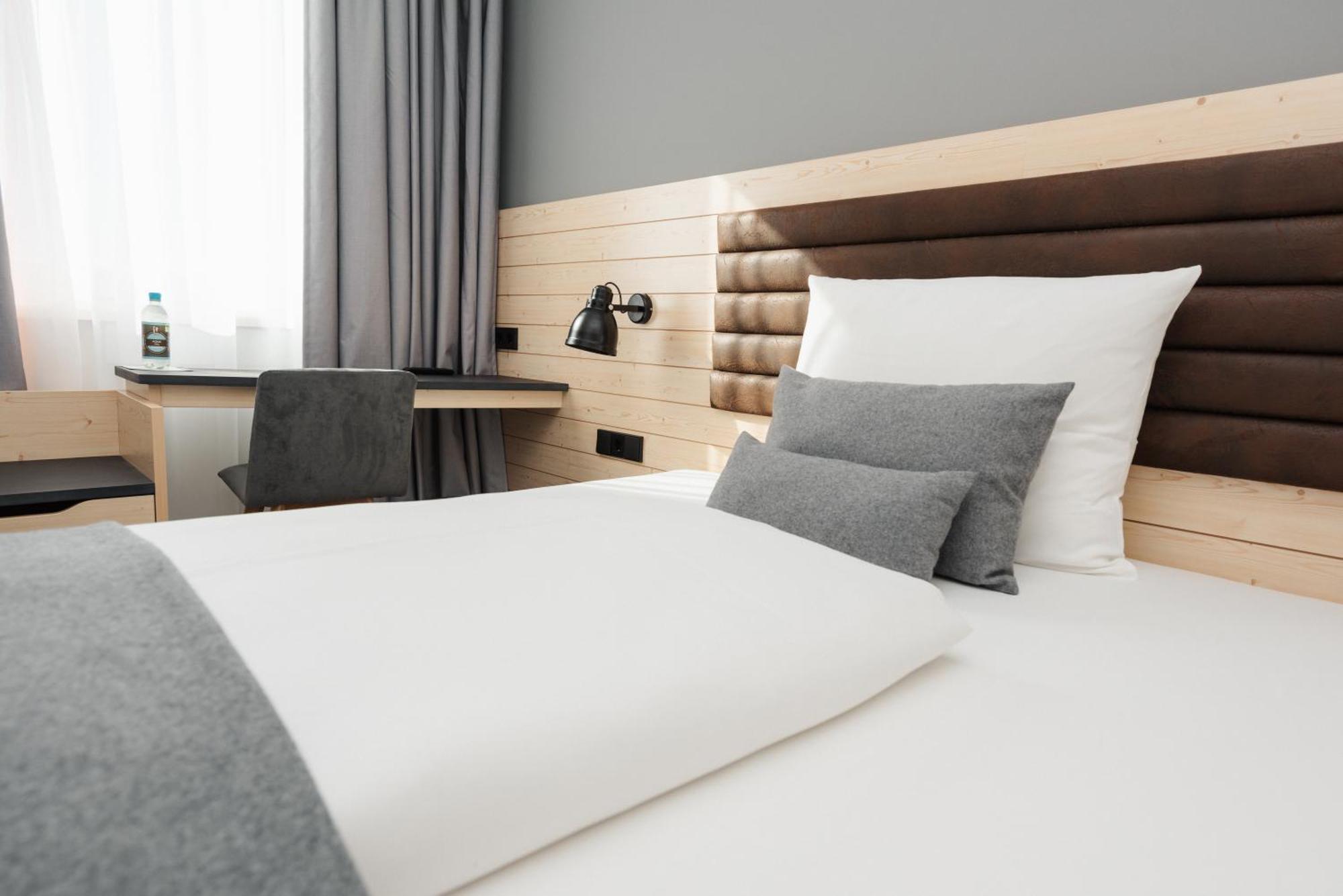 Hotel Coffee Fellows Muenchen-freiham 3*