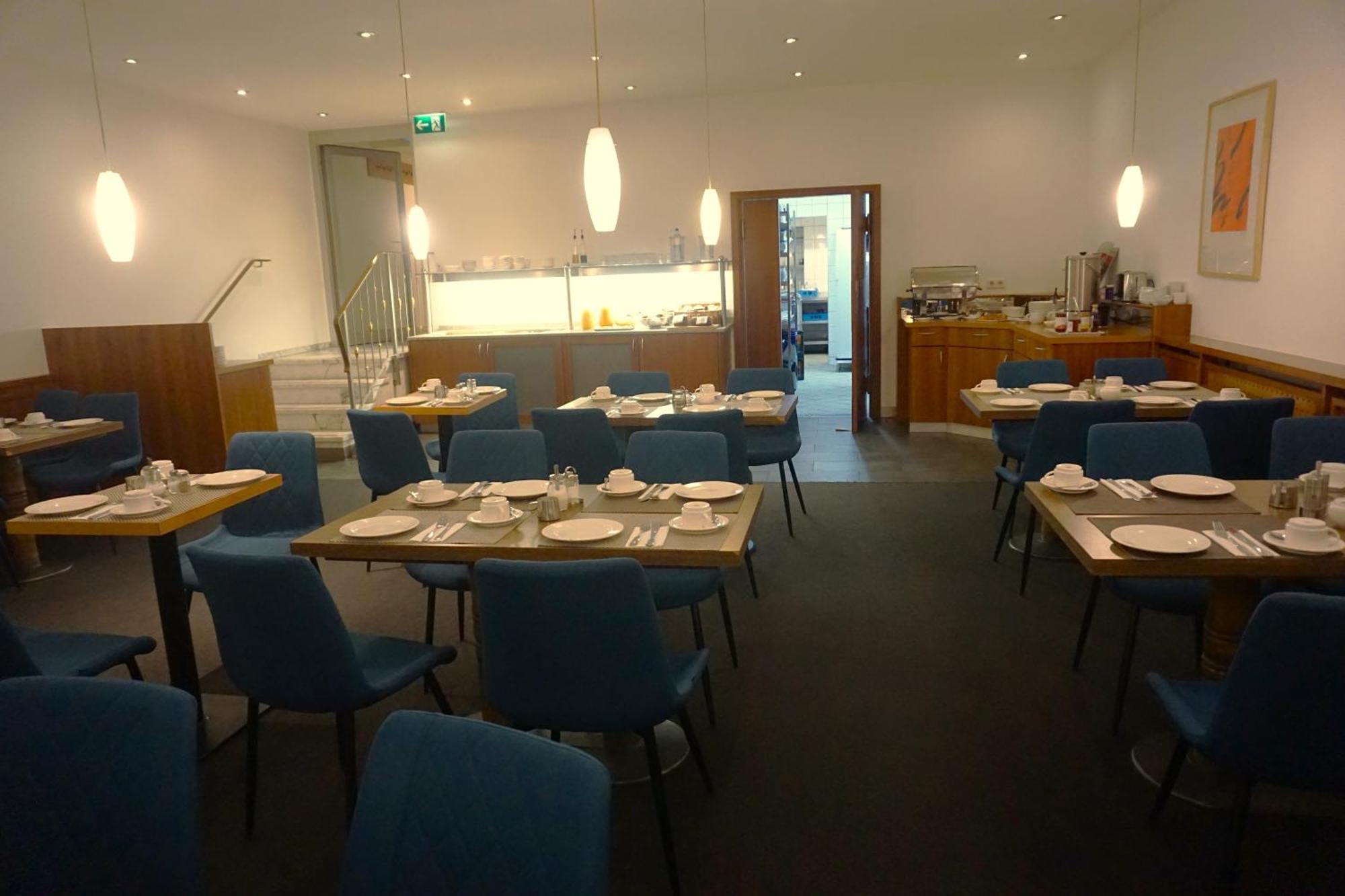 Senator 3* Munich