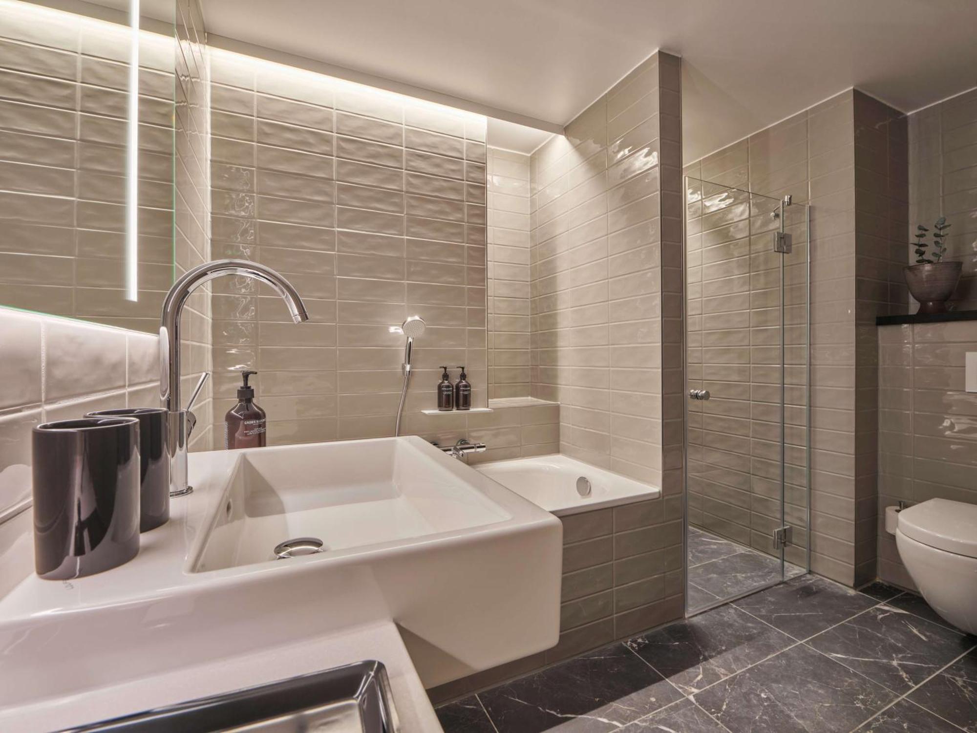 Hotel Adina Munich