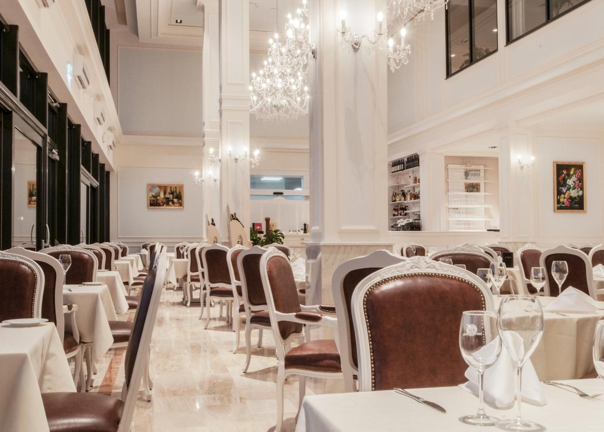 Grand Palladium Hotel Munich