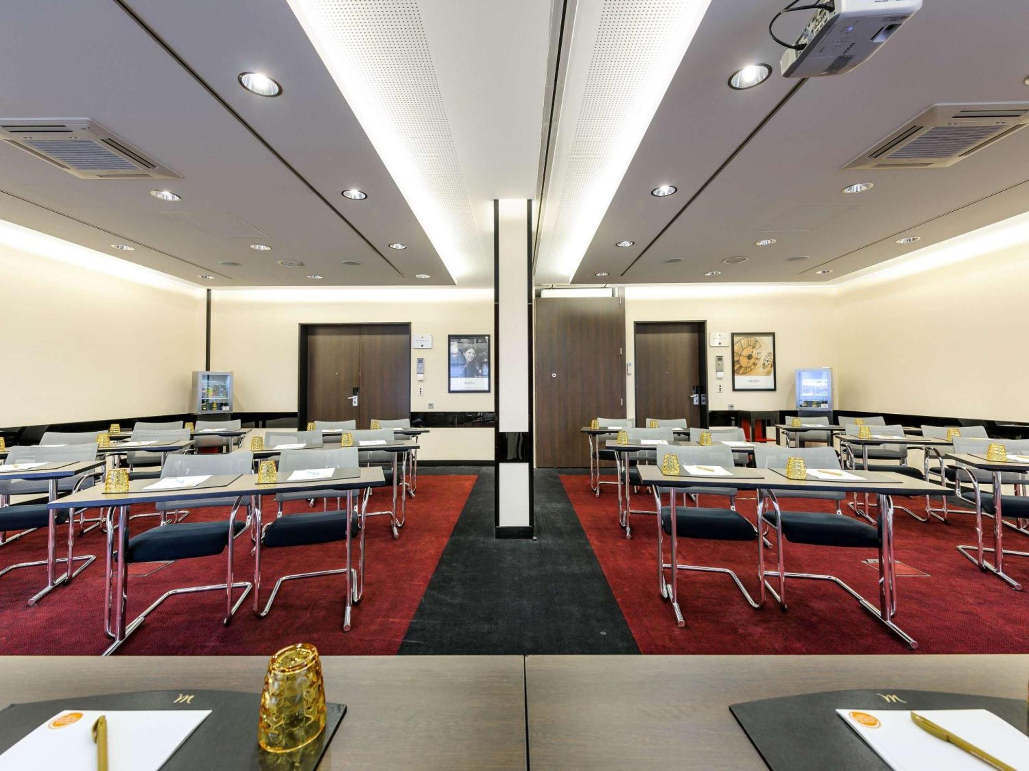 Hotel Mercure City Center 4*