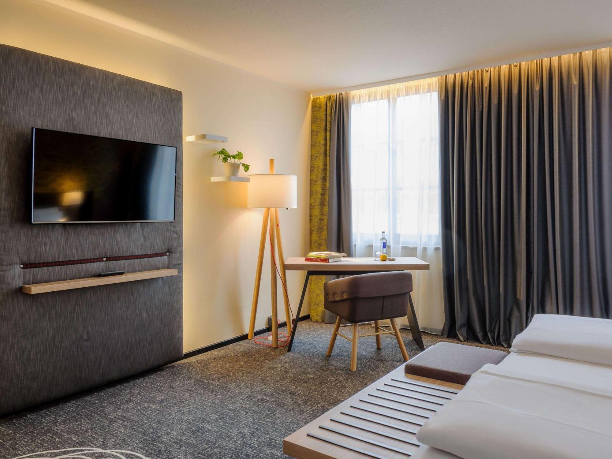 Hotel Mercure City Center 4*