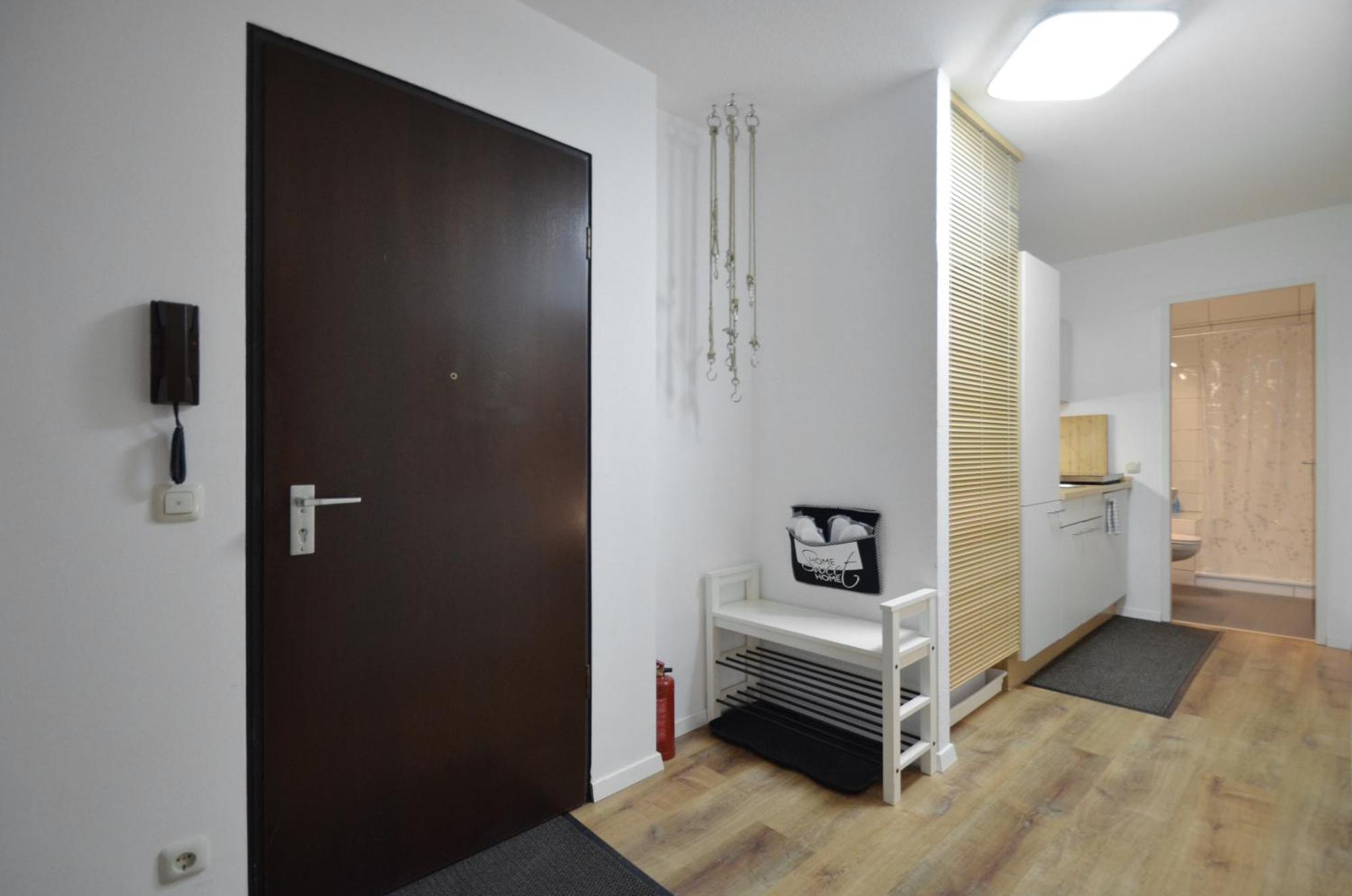 Bohemian Residency, And Quiet * Munique