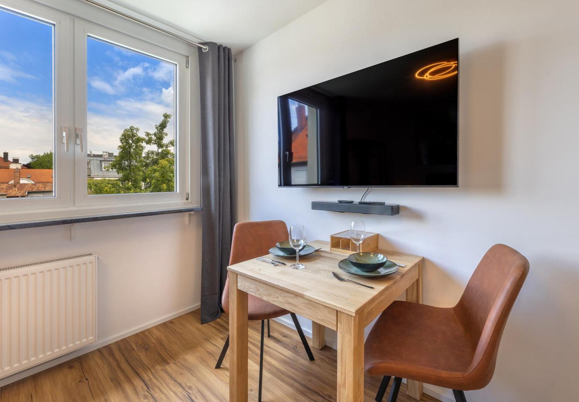 Sweethome - Super Zentral Und Modern, Kueche, Wifi Apartment