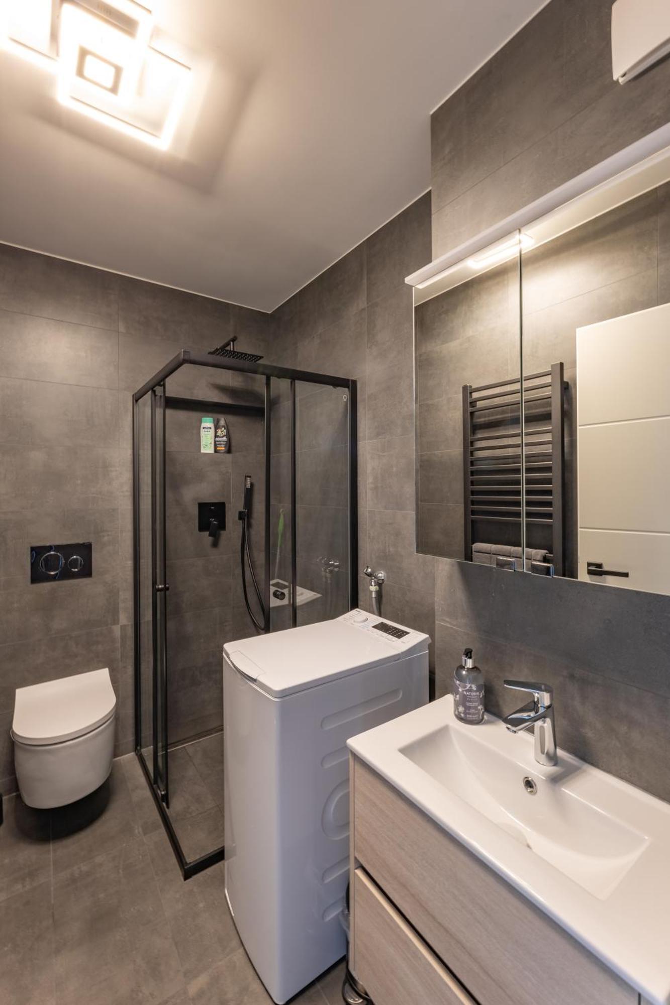 Apartment Sweethome - Super Zentral Und Modern, Kueche, Wifi *