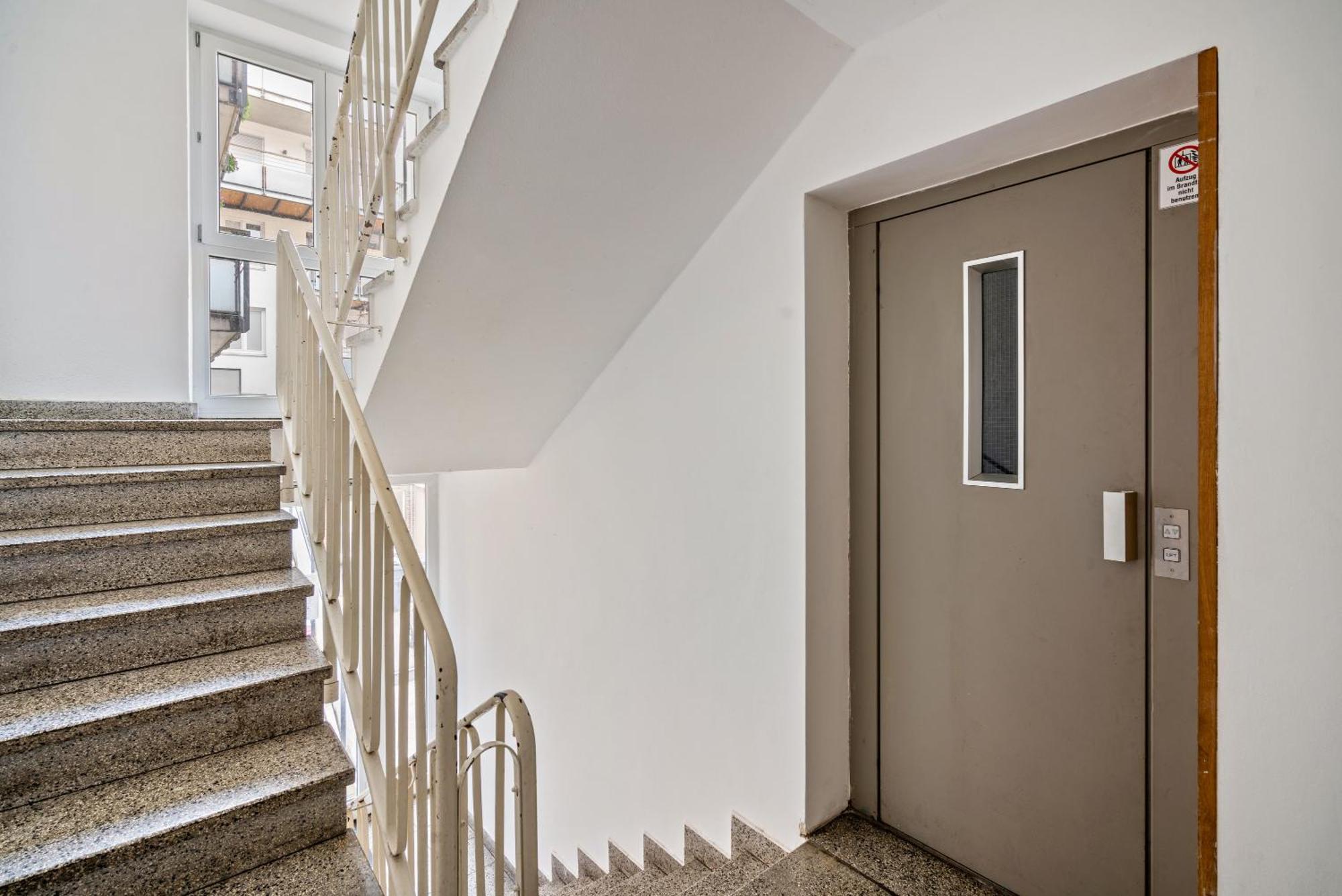 Aldars 2 Apartment *