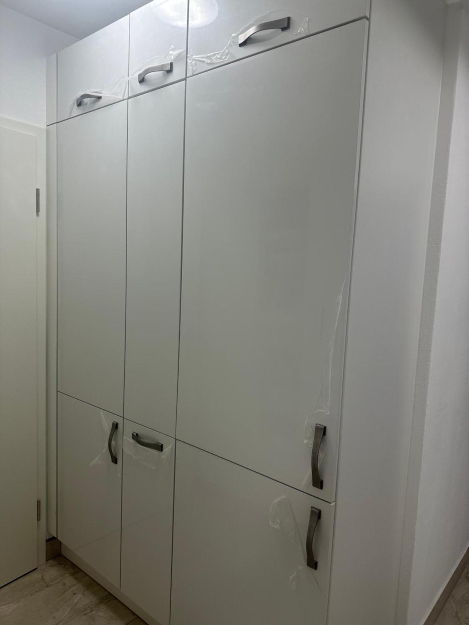 Ein-schlafzimmer-apartment Mit Allen Einrichtungen In Einem Familienhaus - No Party Apartment