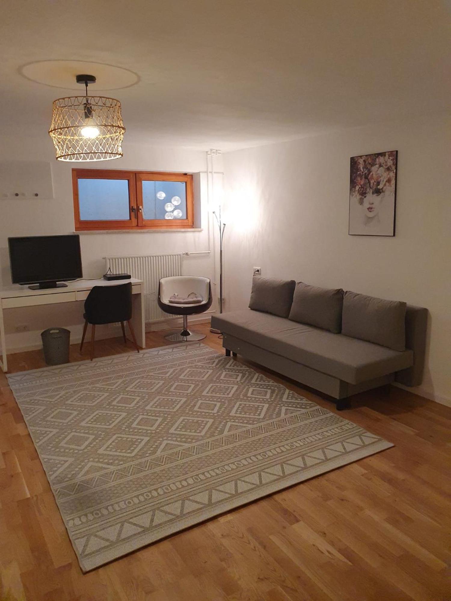80m2 Garten-duplexwohnung In Altperlach * München