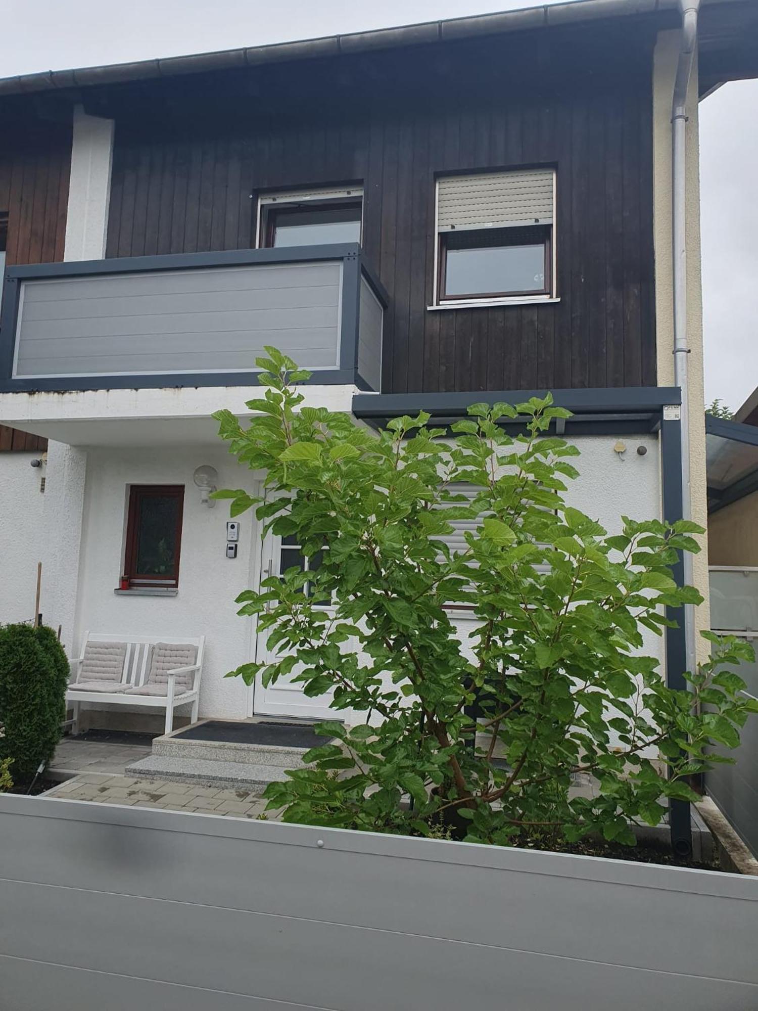80m2 Garten-duplexwohnung In Altperlach Apartment
