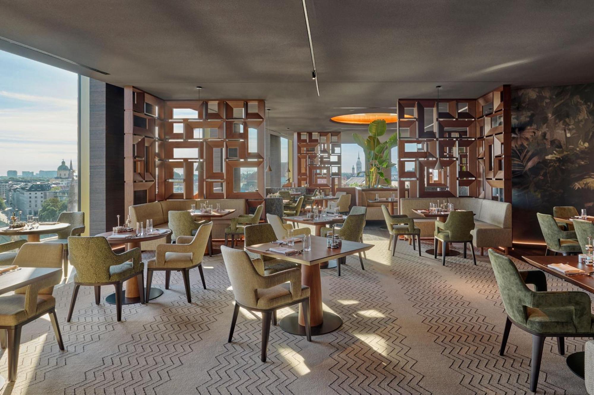 Koenigshof, A Luxury Collection Hotel, Hotel München