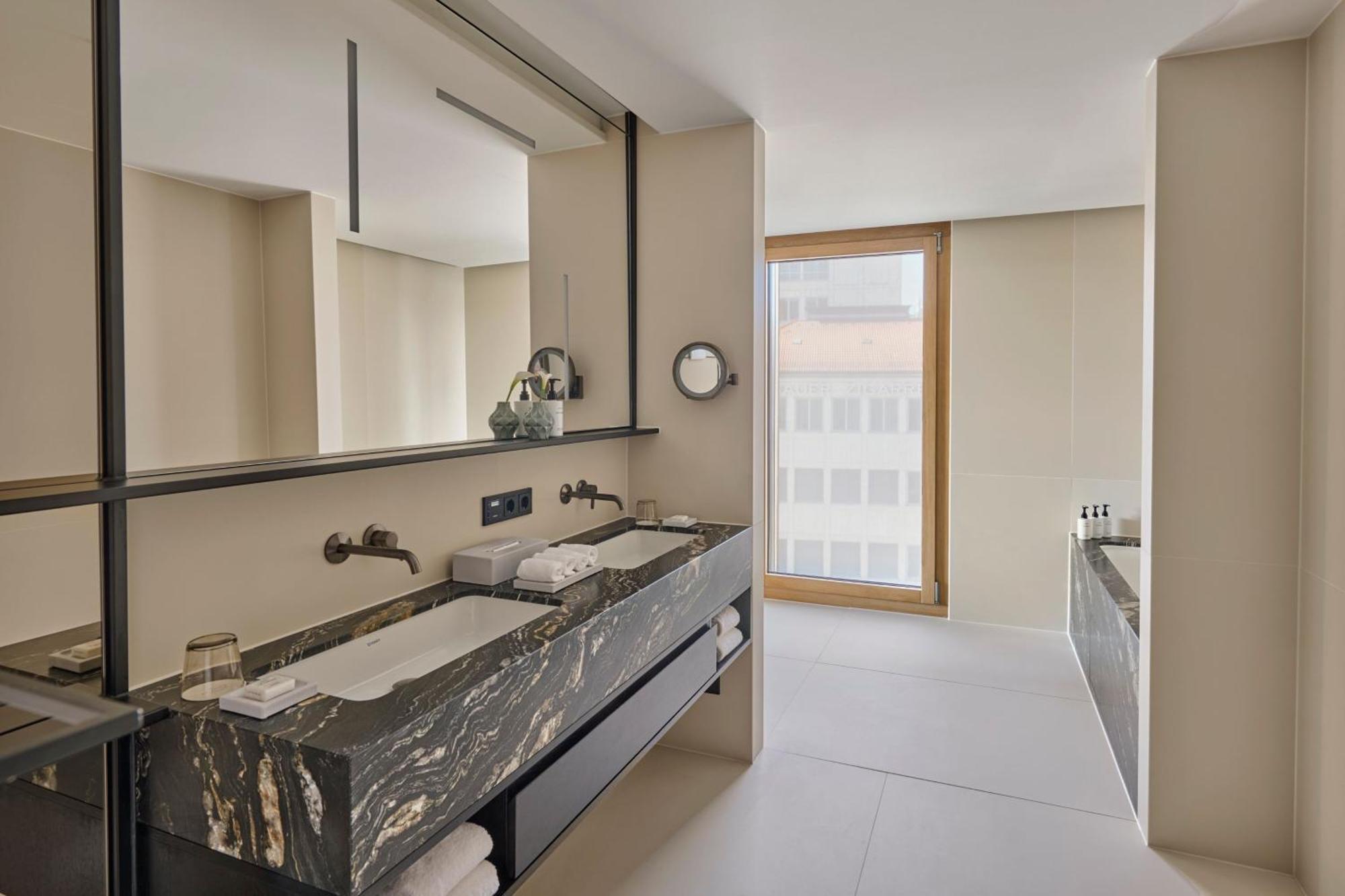 Koenigshof, A Luxury Collection Hotel, 5* München