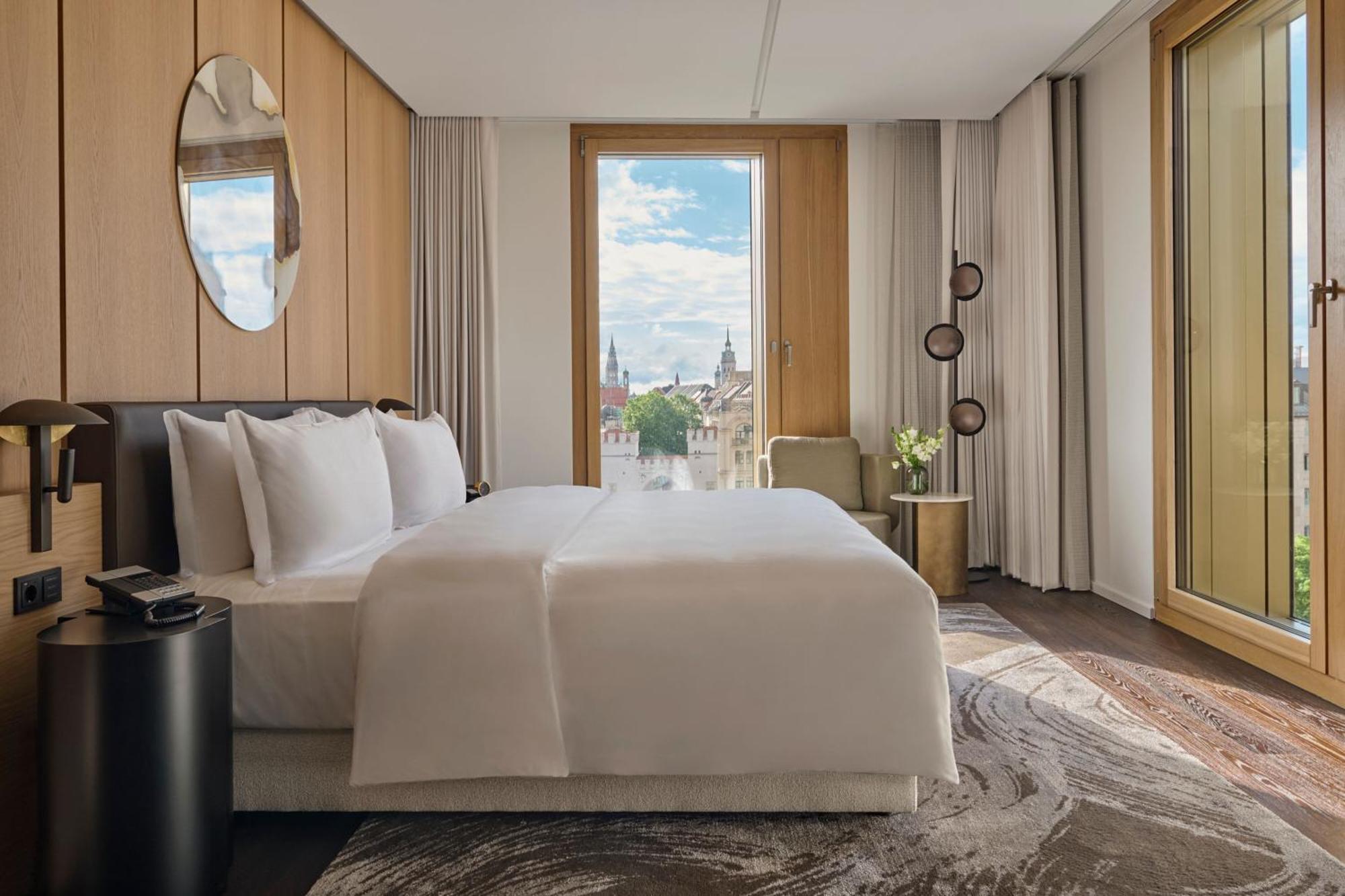 Hotel Koenigshof, A Luxury Collection Hotel,