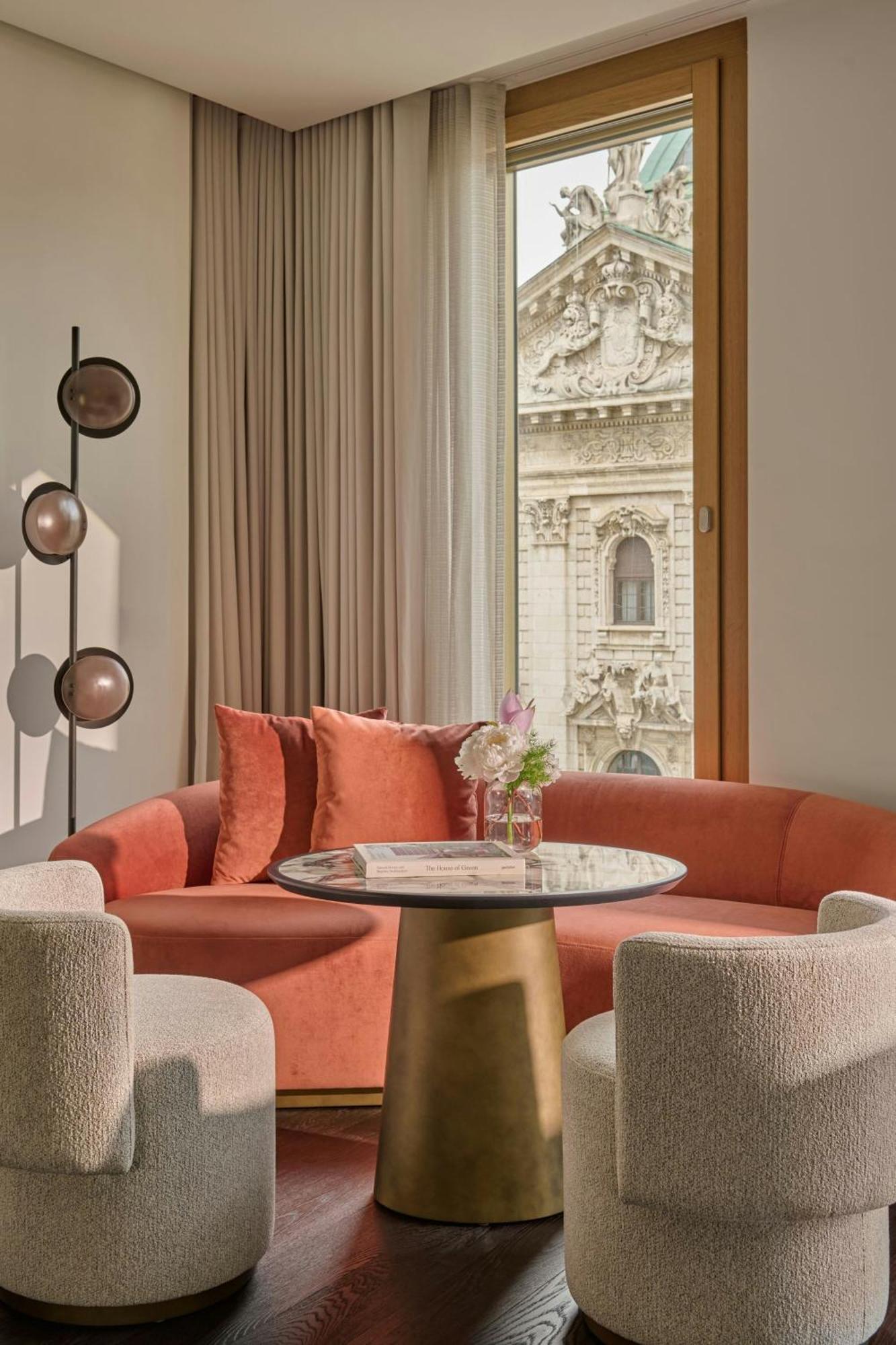Koenigshof, A Luxury Collection Hotel, Hotel München