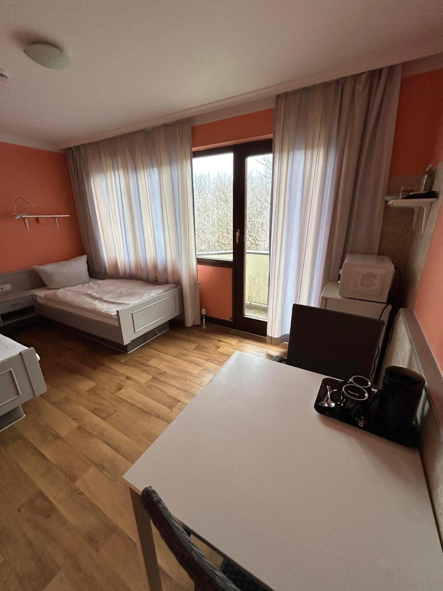 Budget Munich-aubing * Munich
