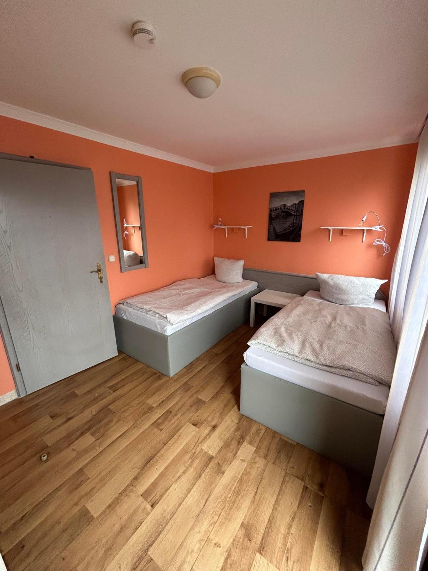 Budget Munich-aubing Hostel