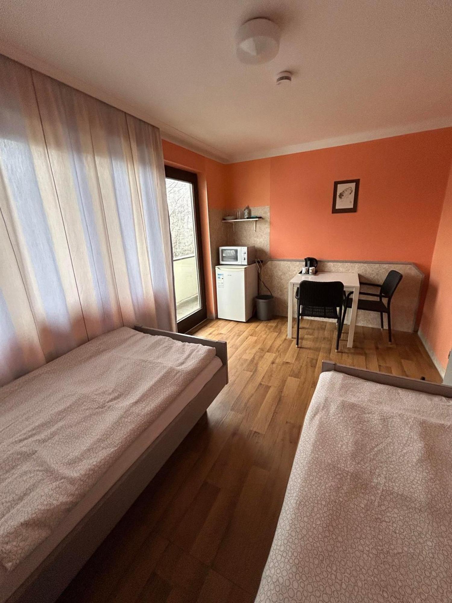 Hostel Budget Munich-aubing Munich