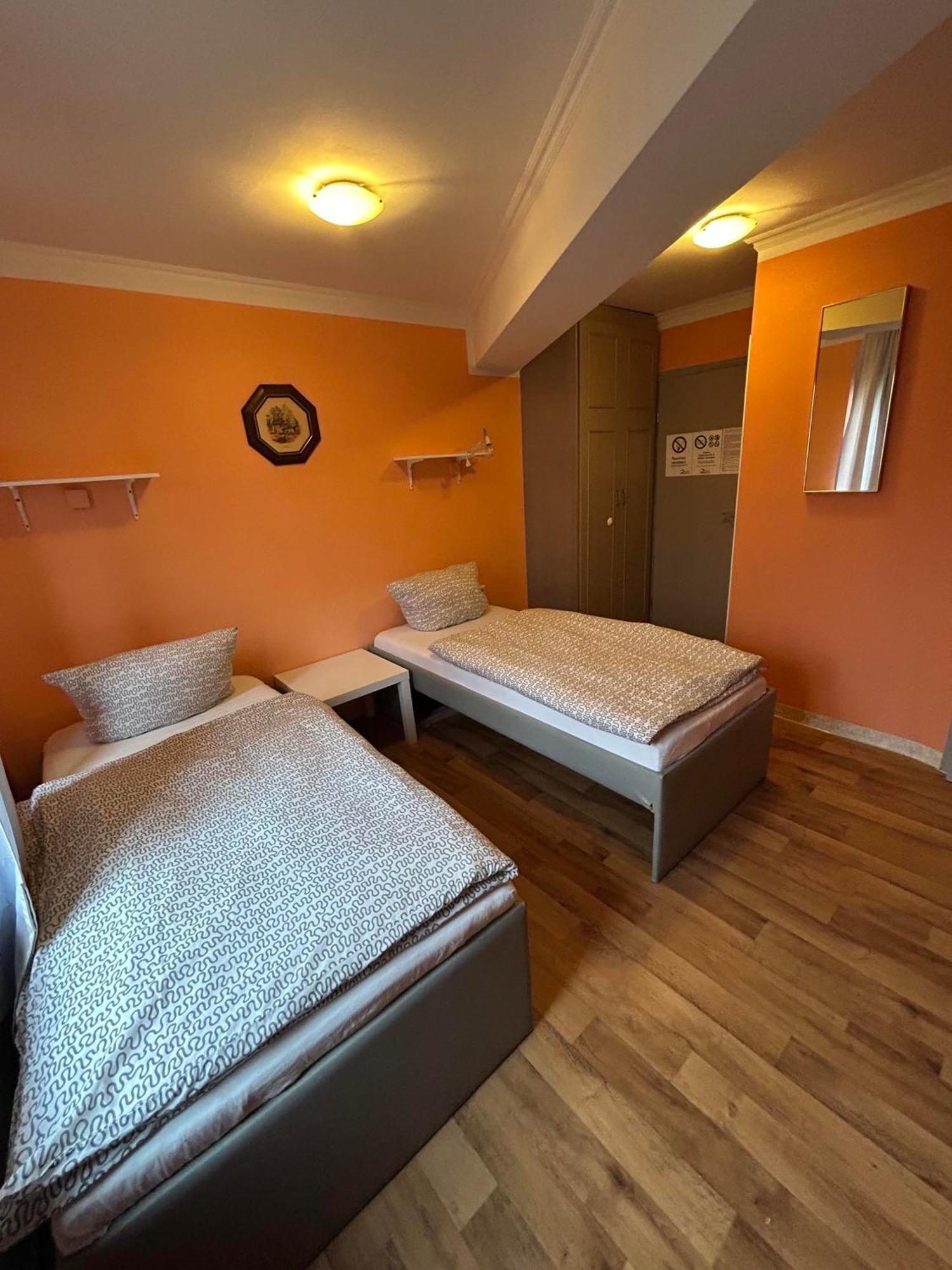 Hostel Budget Munich-aubing