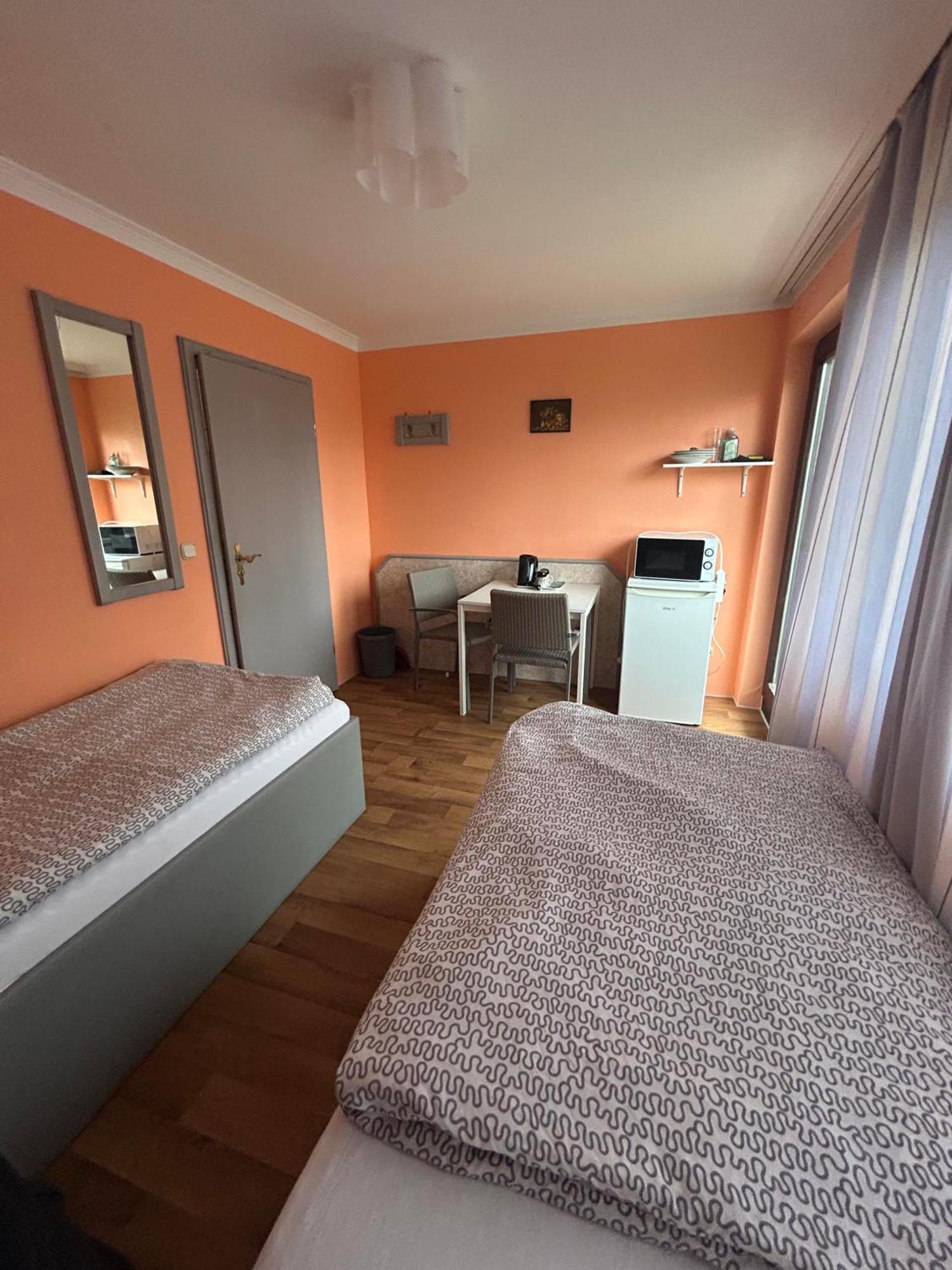 Hostel Budget Munich-aubing