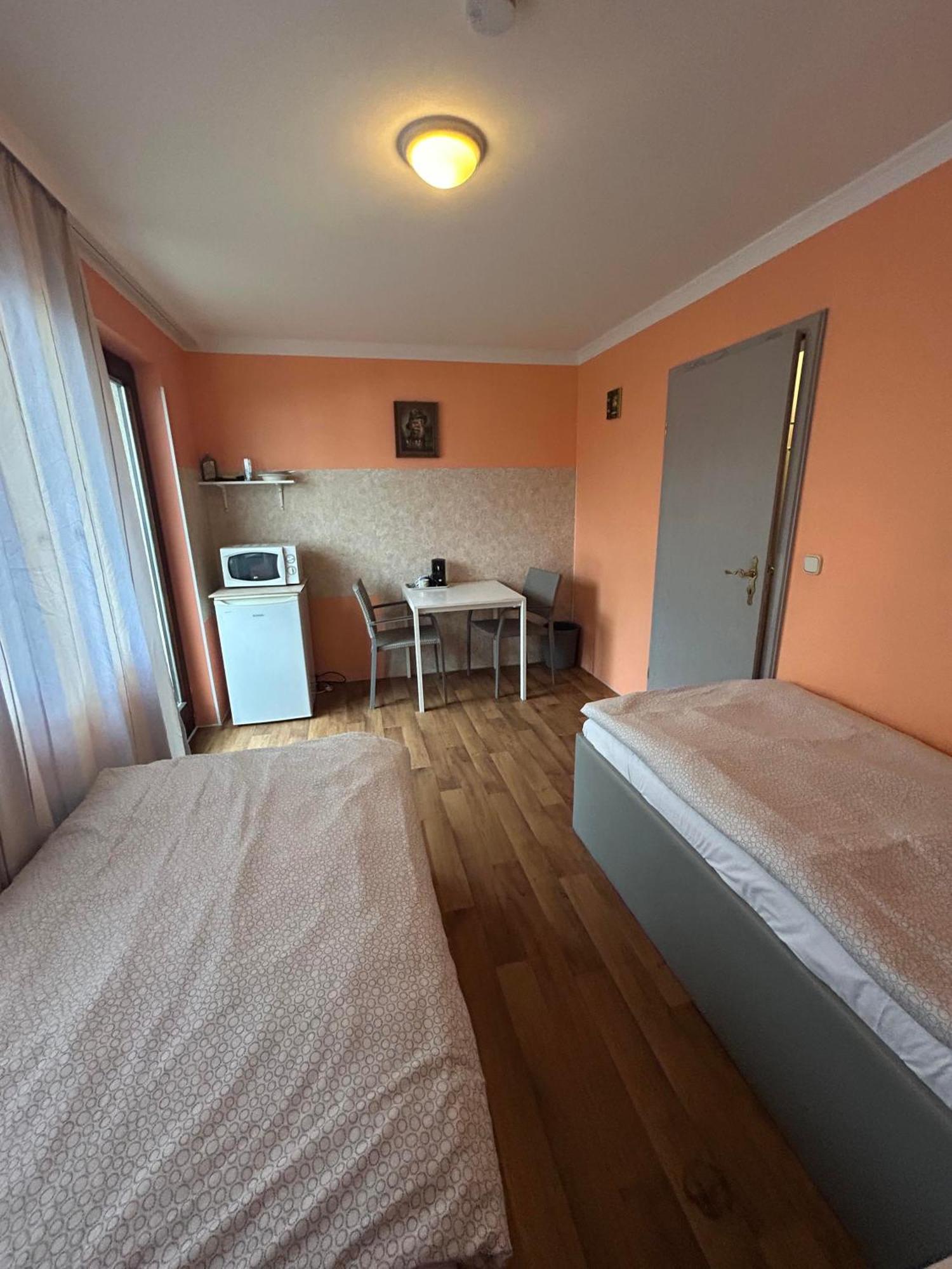 Hostel Budget Munich-aubing