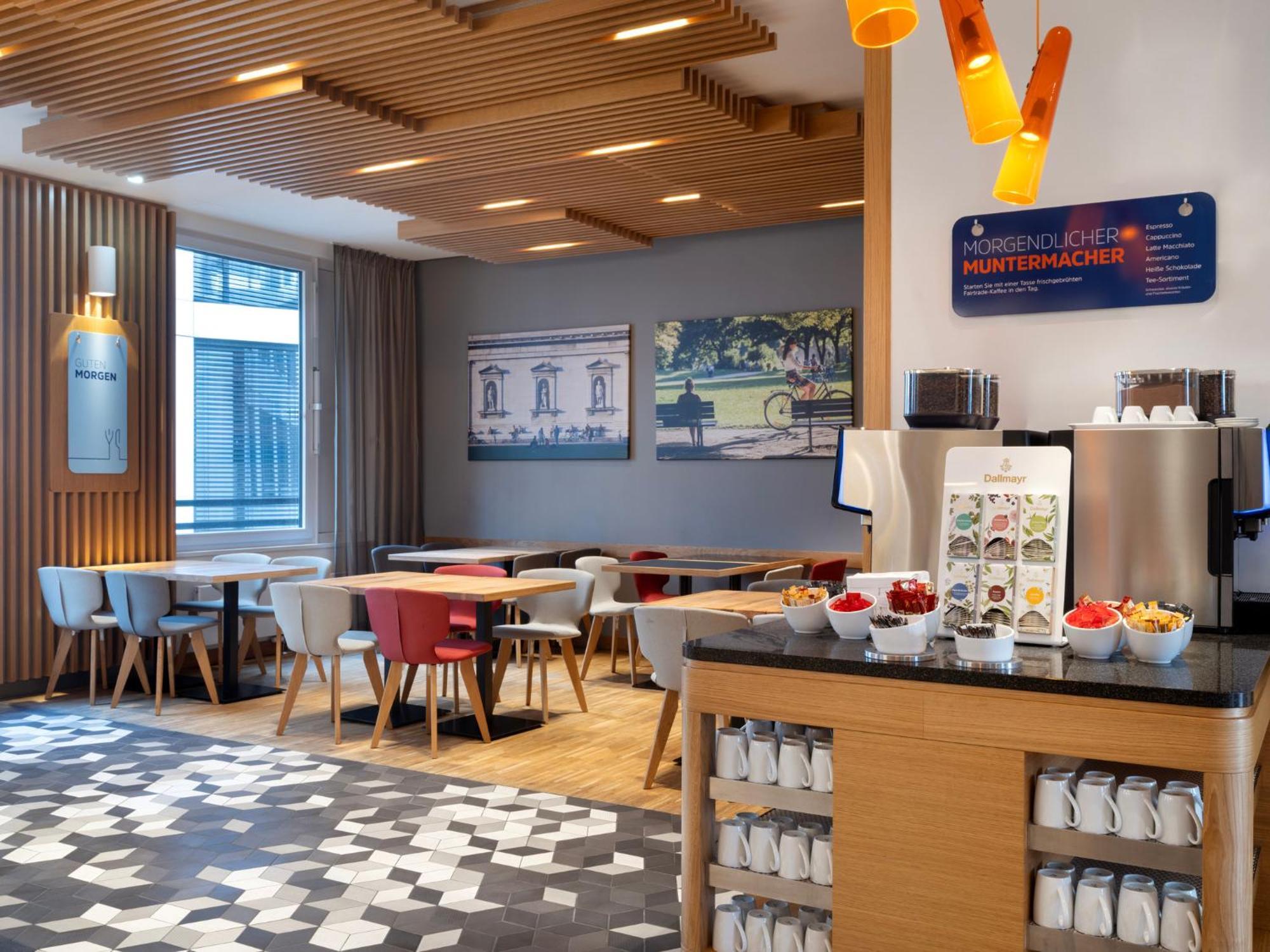 Holiday Inn Express Munich City West By Ihg 3* Munich