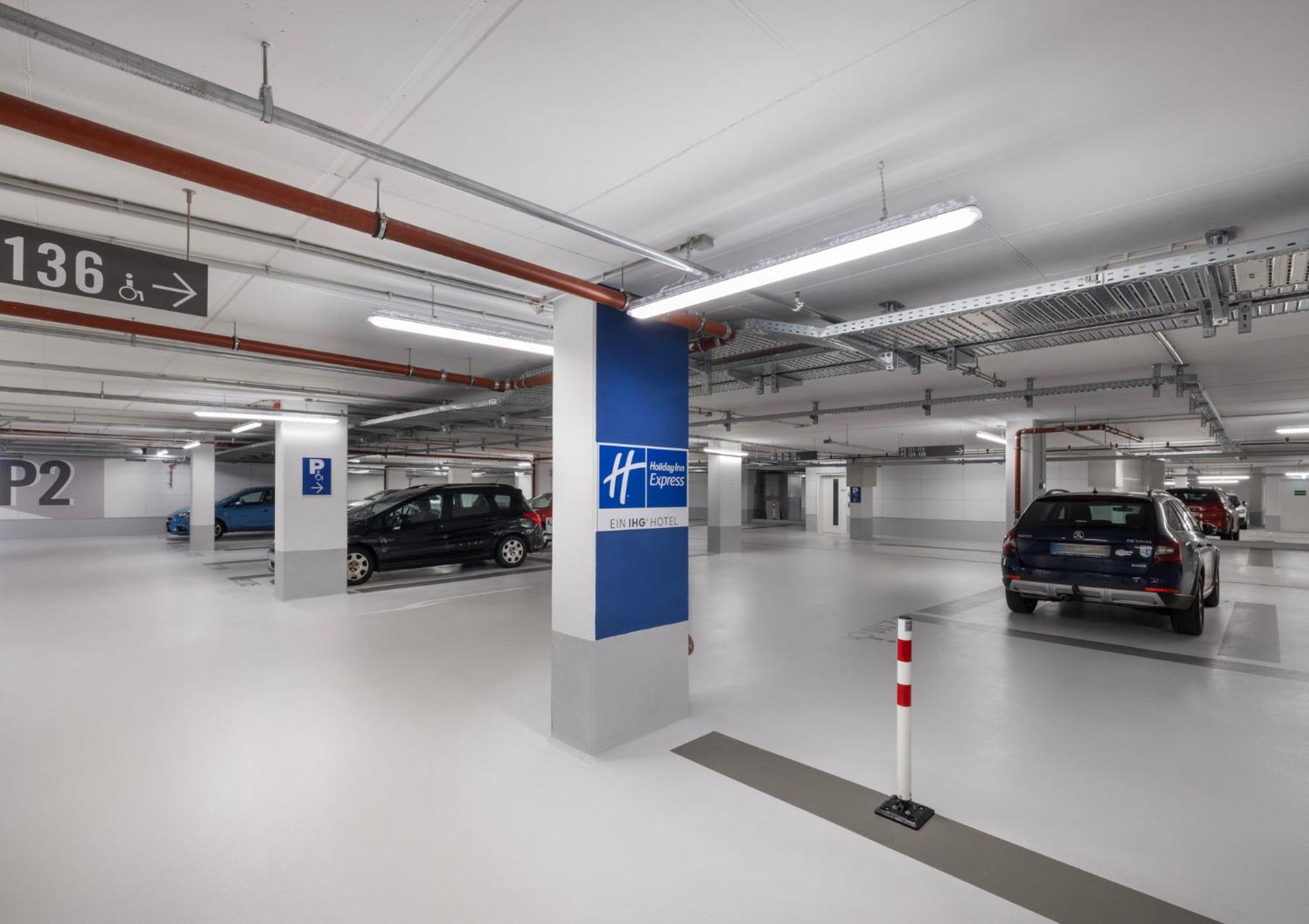 Hotel Holiday Inn Express Munich City West By Ihg Munich