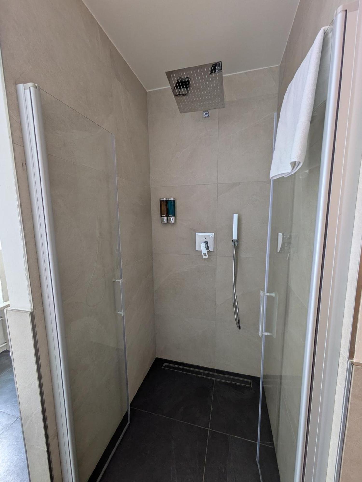 Apartamento Place Direkt Am Karlsplatz - Stachus 70 Qm Mit 2 Schlafzimmer Mila *