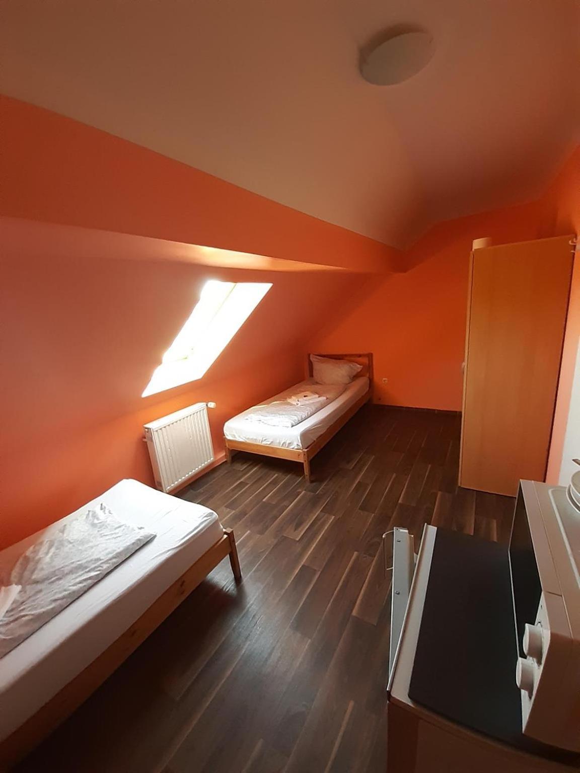 Budget Allach & Eve 168 * Munich