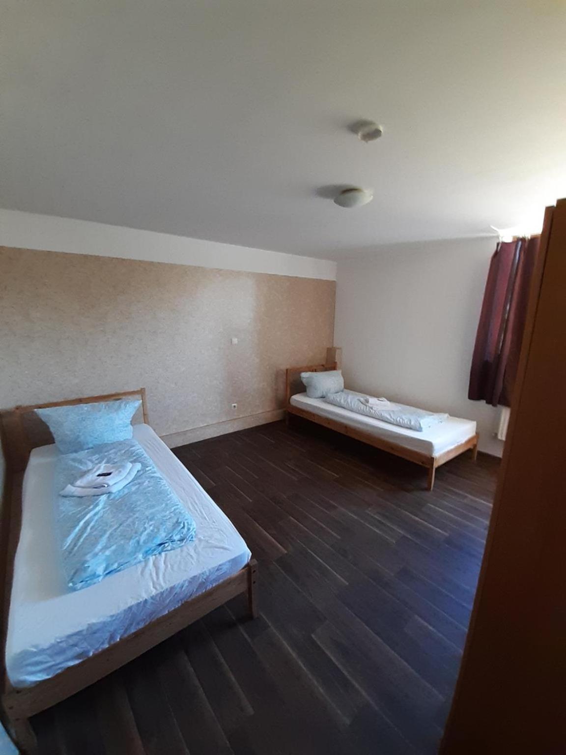 Budget Allach & Eve 168 Hostel Munich