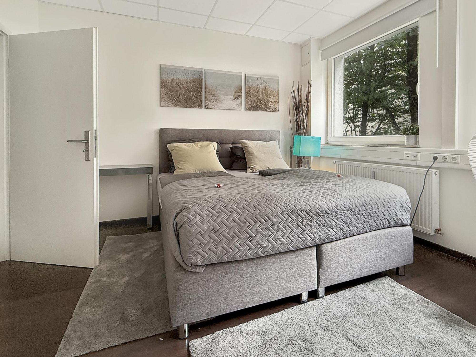 Private Escape Cinema Lounge Sleeps 17 Apartment *