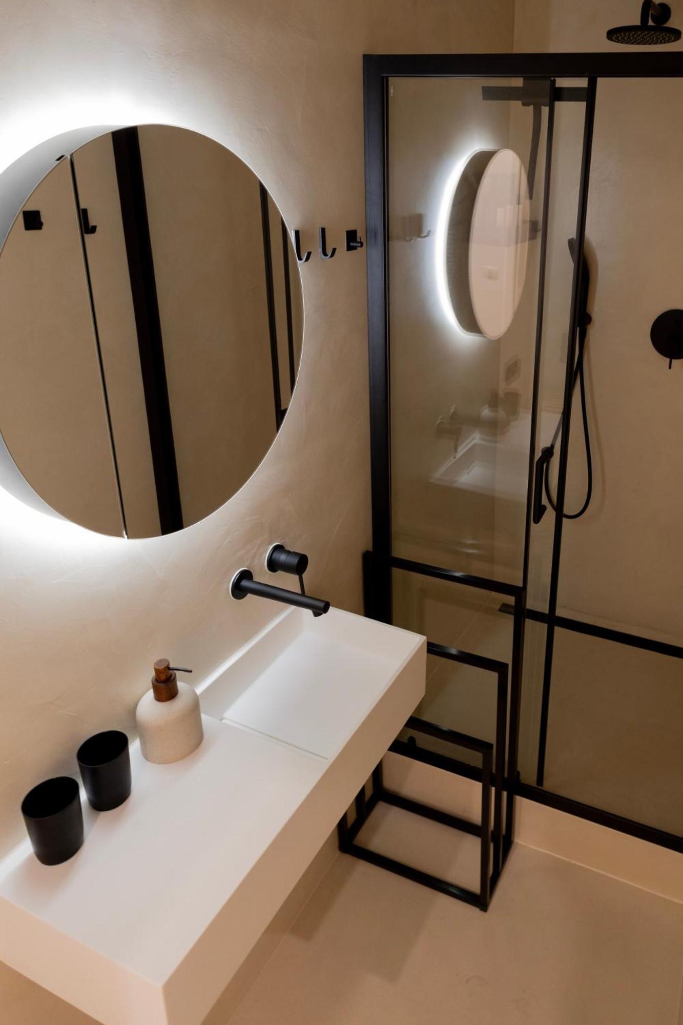 Apartment Eleganz Im Herzen Von Schwabing Munich