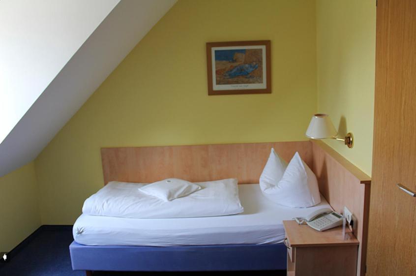 Aurora Garni 3*