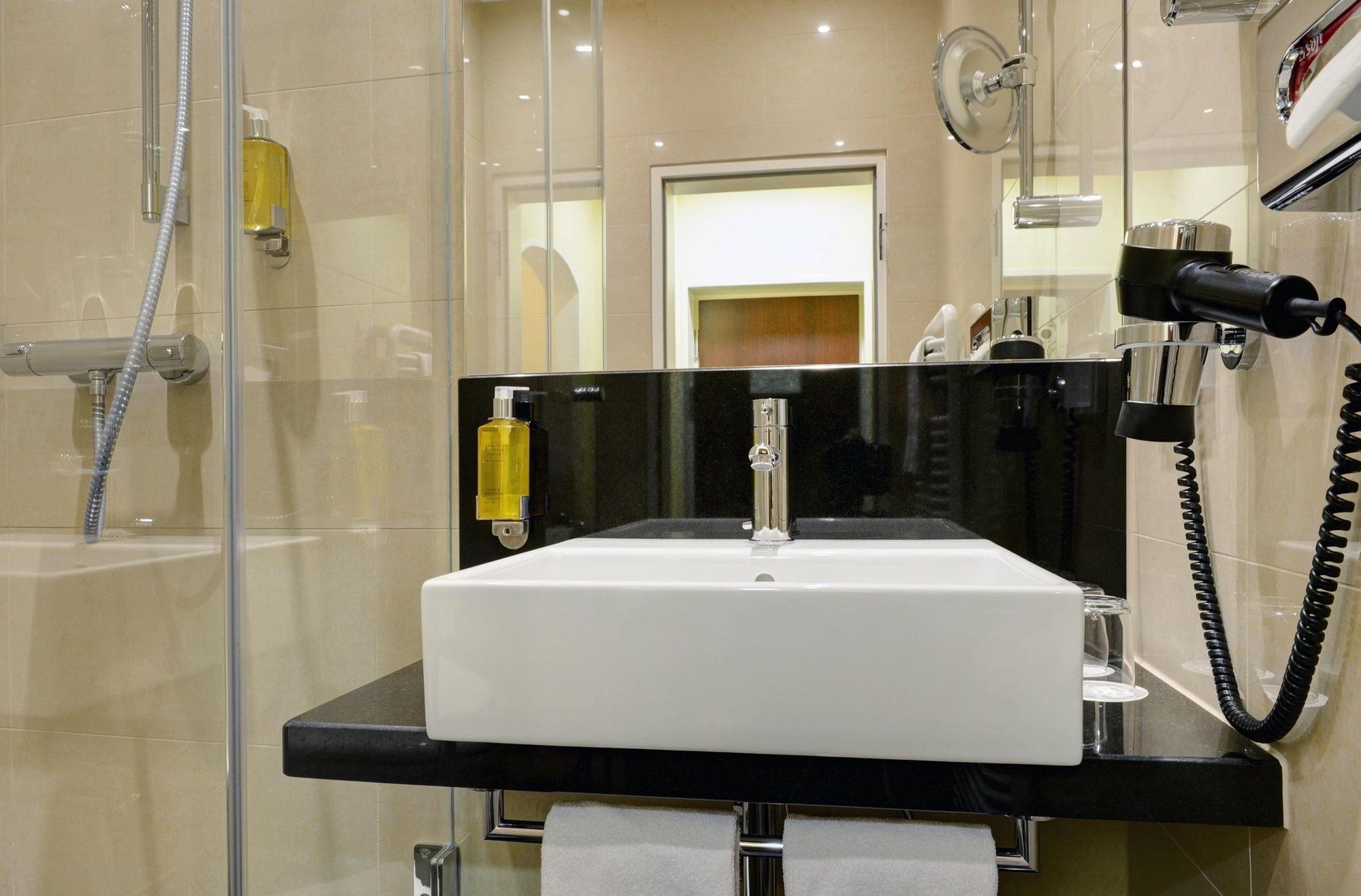 Intercityhotel