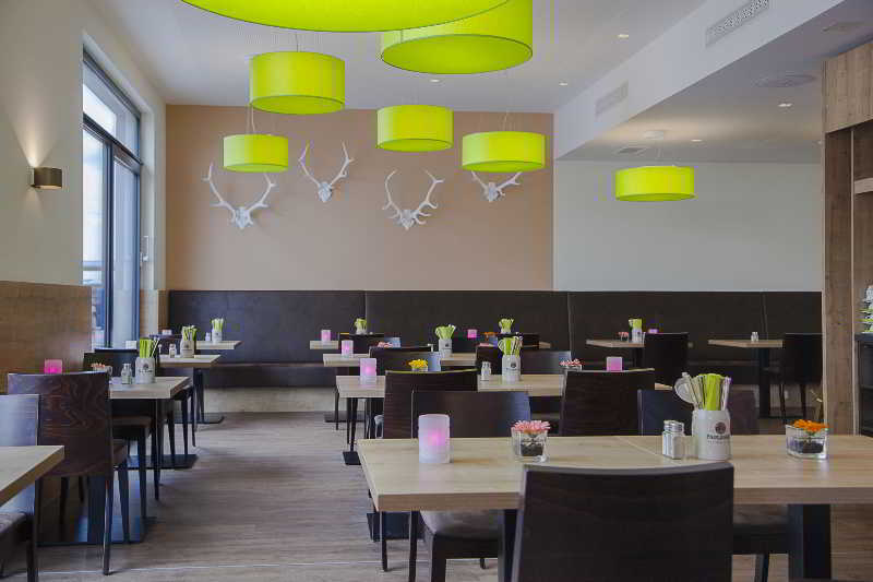 Hotel Coffee Fellows Muenchen-freiham 3*